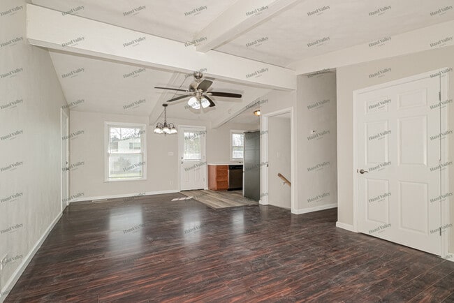 Building Photo - 604 Wicklow Dr