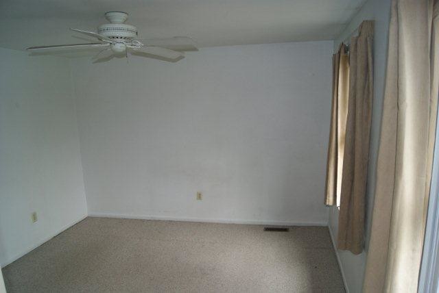 Building Photo - 205 Westbury Ct