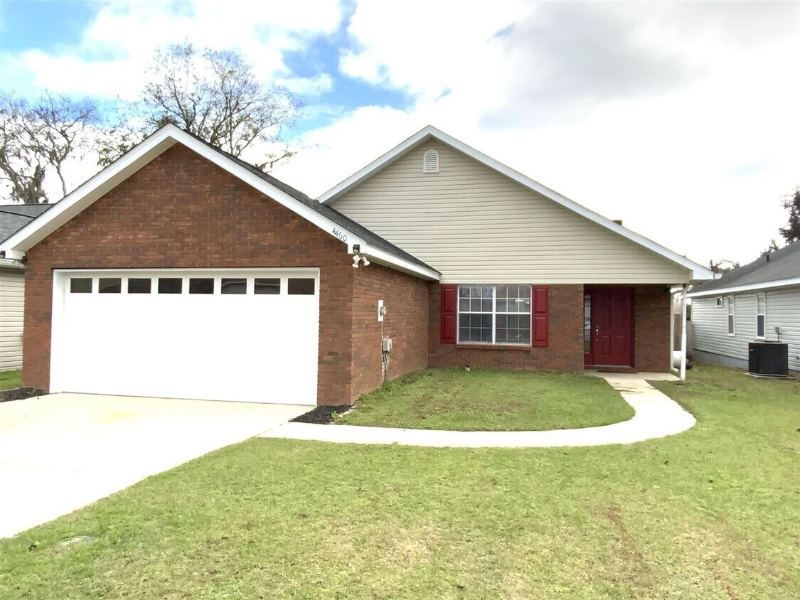 Foto principal - Lakeside Subdivision