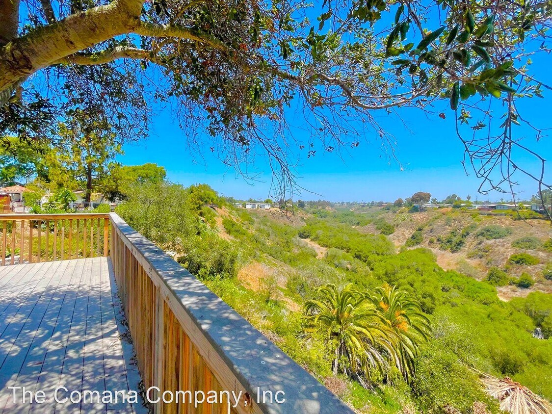 Foto principal - 3 br, 1 bath House - 4167 Clairemont Drive