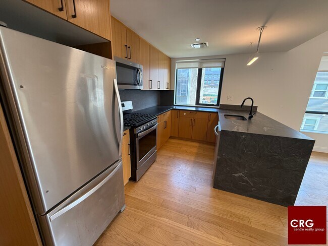 Foto del edificio - 83-84 Gardner St. Unit 201L