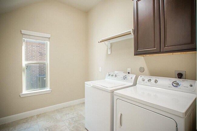 Foto del edificio - 106 S Sawbridge Cir