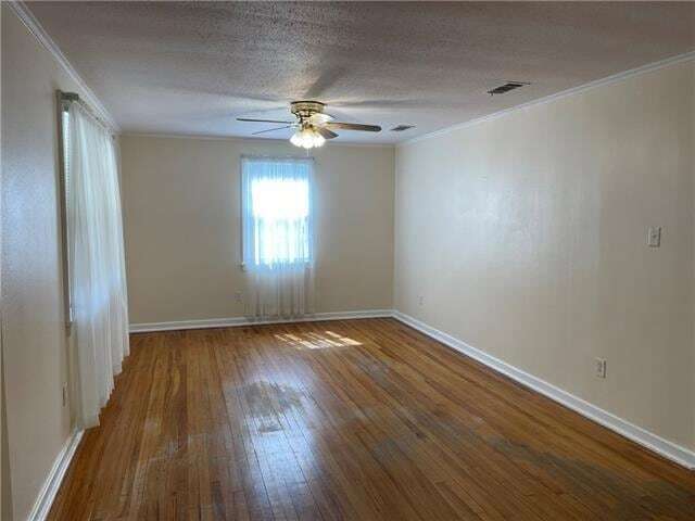 Photo - 750 Canton St House