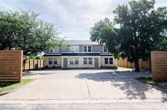 Building Photo - 11901 Alpheus Ave