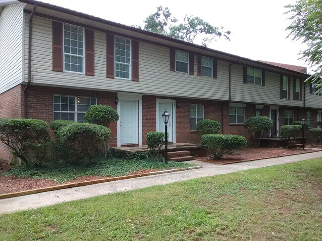 50 Douglas Road. Casas adosadas de 6 unidades. - 50 Douglas Rd
