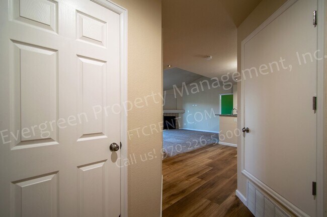 Building Photo - Spacious Two Bed Condo in Fort Collins!