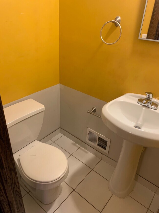 Half Bath - 393 W Grand Blvd
