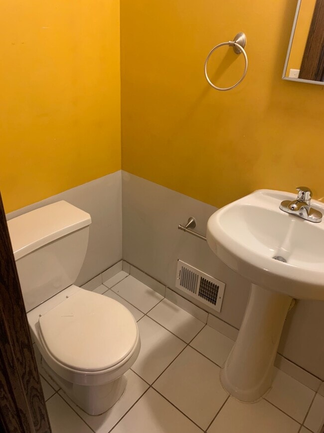 Half Bath - 393 W Grand Blvd
