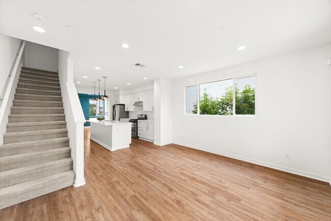 Foto del edificio - Beautiful Condo