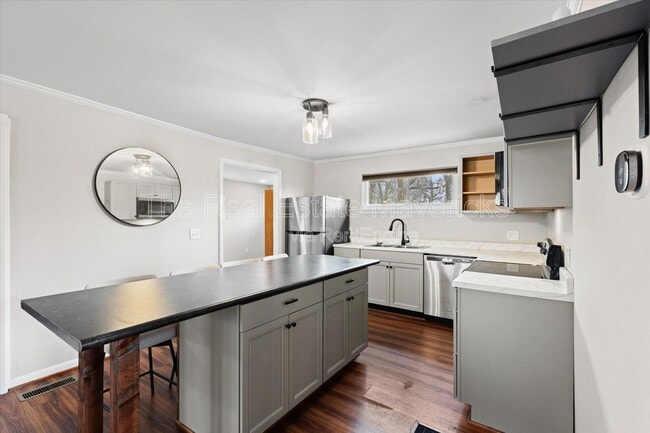 Photo - 5312 Slayton Ave House