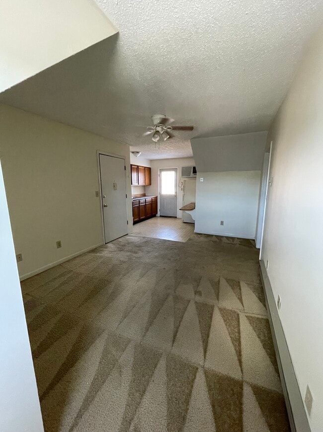 Building Photo - 2855 Whitener St
