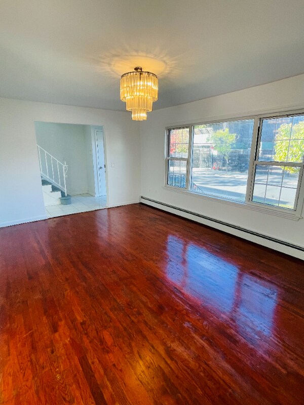 Foto del edificio - 50 Monsey Pl