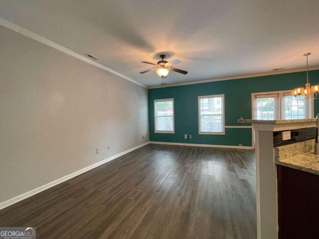 Building Photo - 1835 Willow Branch Ln