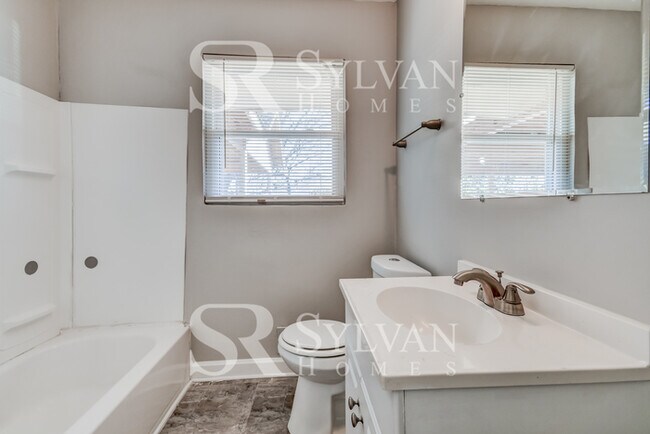 Building Photo - Spacious & Serene: 3-Bedroom Ranch for Pea...