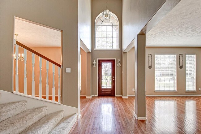 Building Photo - 1227 Elmhurst Trails Ln