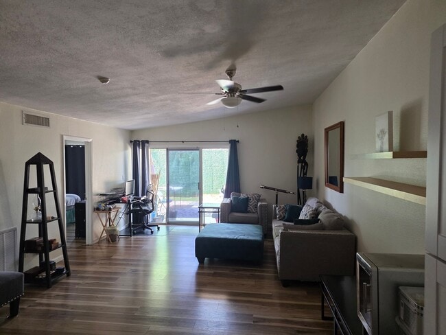 Photo - 5306 N 15th Dr House