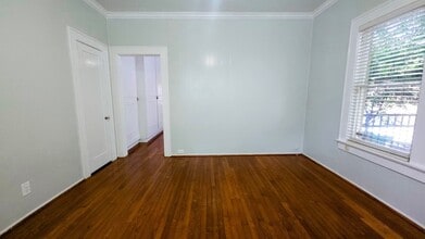 Building Photo - 2039 W Main St