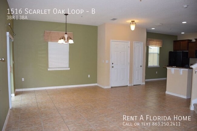Photo - 1516 Scarlet Oak Loop House