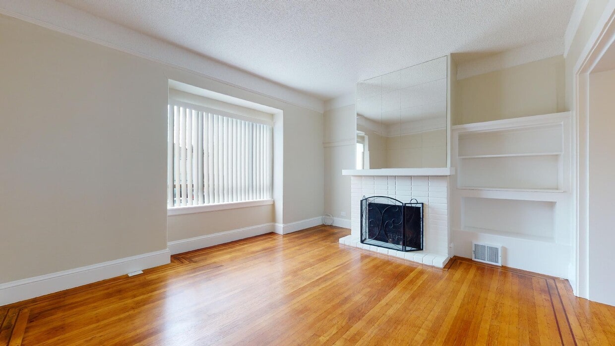 Primary Photo - 2583 31st Ave