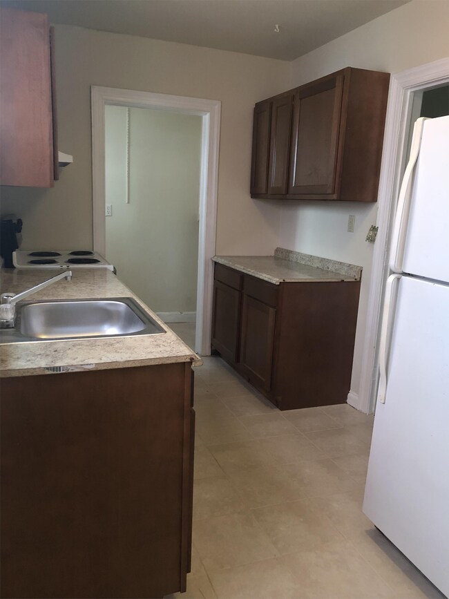 103 E North Ave Unit 1 Hagerstown Md 21740 Apartment For In Building Photo 103 E North Ave