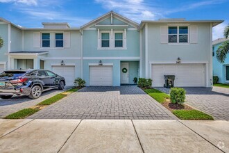 Building Photo - 345 SE Sea Hunt Way