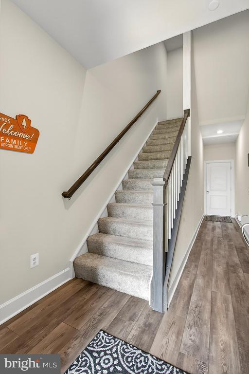 Building Photo - 43389 Radford Divide Ter