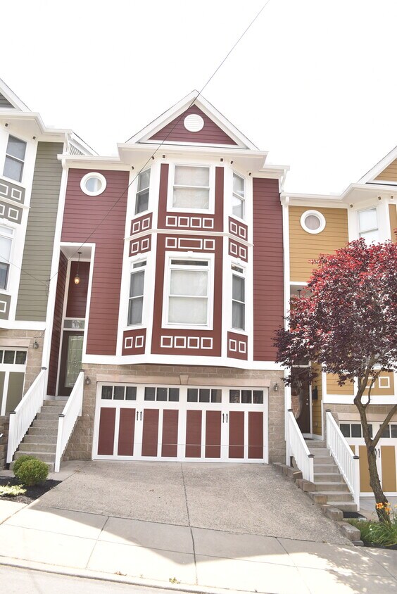 Foto principal - 2107 Herrick Ave