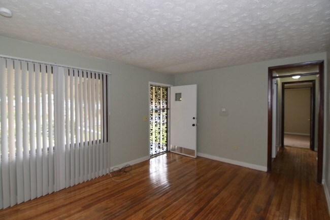 Foto del edificio - 701 Macon Ave