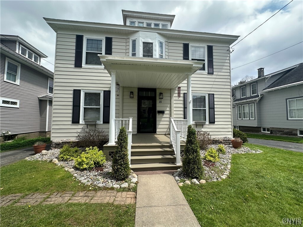 Primary Photo - 15 Hillside Ave