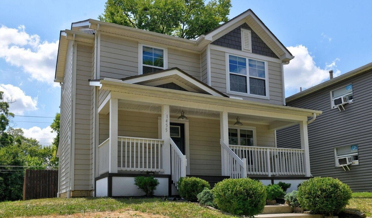 Primary Photo - 1455 Franklin Ave