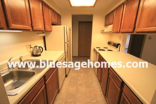 Building Photo - 8450 Everett Way
