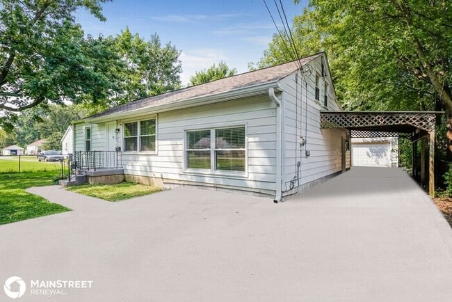 Building Photo - 4318 Edgin Ave, Louisville, KY 40216