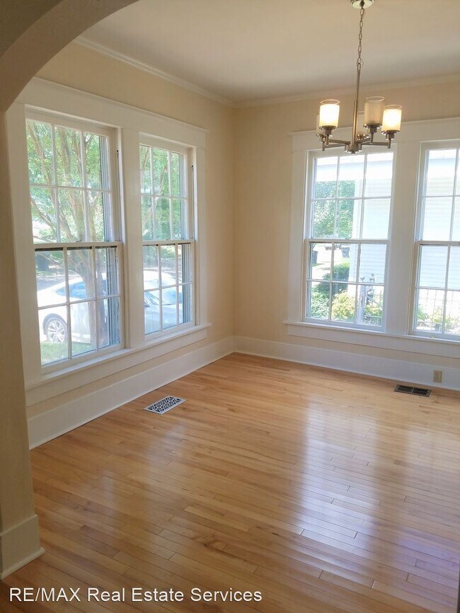 Foto del edificio - 2 br, 1.5 bath House - 810 Ratcliff