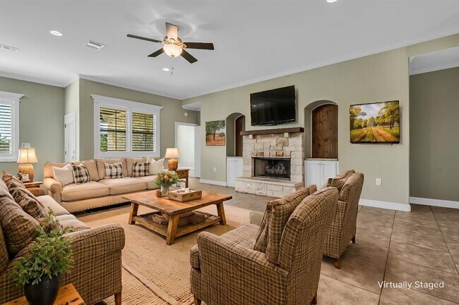 Foto del edificio - 15628 Shady Brook Ln
