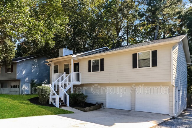 Foto del edificio - 2370 Trenton Dr