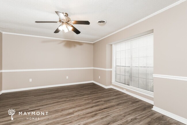 Foto del edificio - 214 Edinburgh Ct