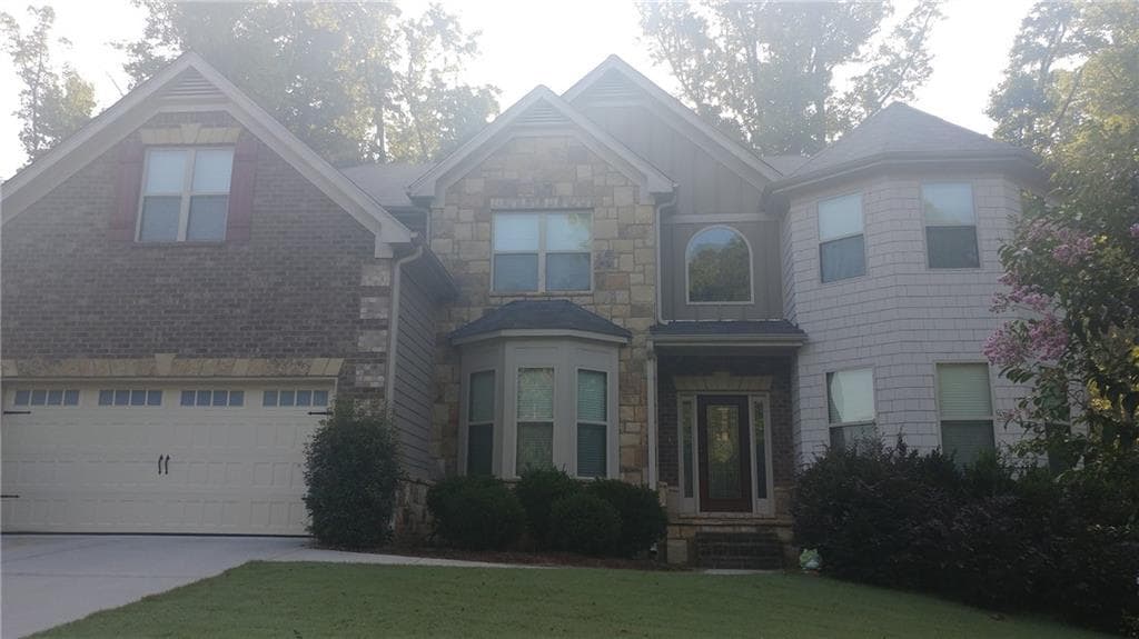 Foto principal - 4635 Belcrest Way