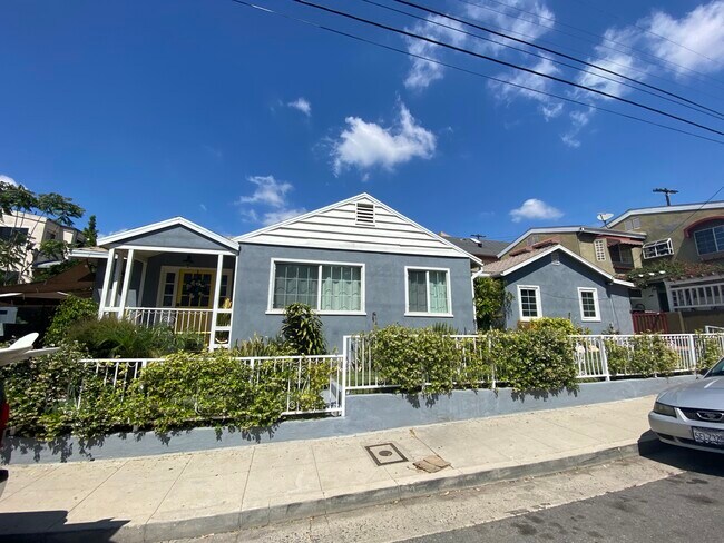 Foto del edificio - 1611 N Hoover St