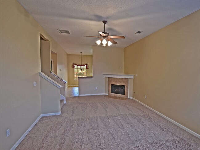 Foto del edificio - 3 bed, 2.5 bath near Shelby Farms
