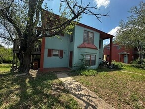 Building Photo - 3821 Maplewood Ave