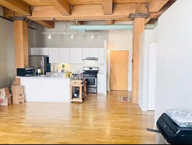 Foto del edificio - 4745 N Ravenswood Ave