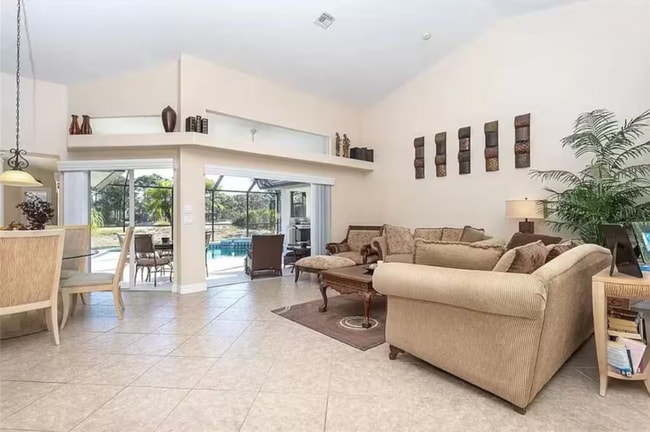 Building Photo - 30 Pinehurst Pl