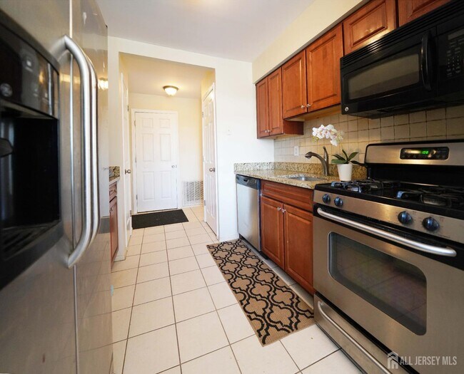 Foto del edificio - 1111 Edison Glen Terrace