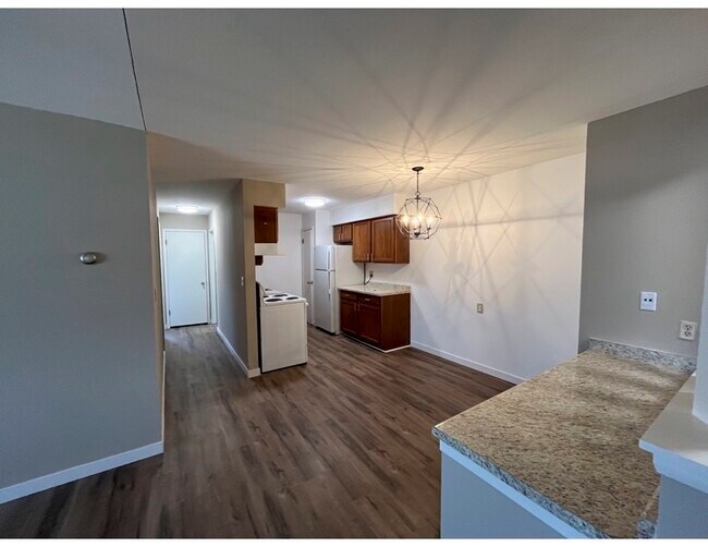 Cedar Plaza Apartments Apartments in Cedarburg, WI