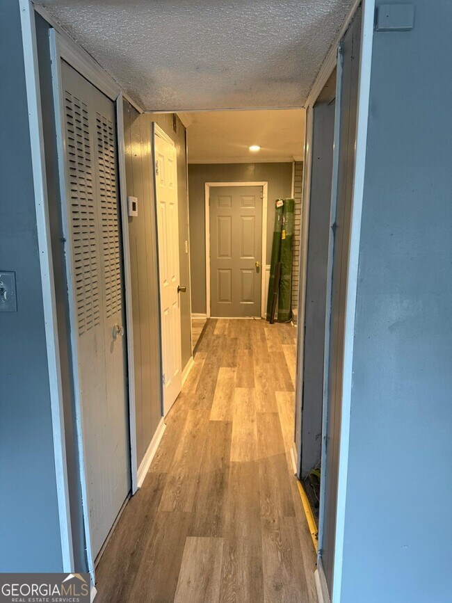 Foto del edificio - 6354 Shannon Pkwy