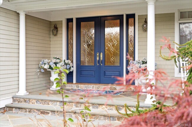 Building Photo - 2995 Laurel Trail