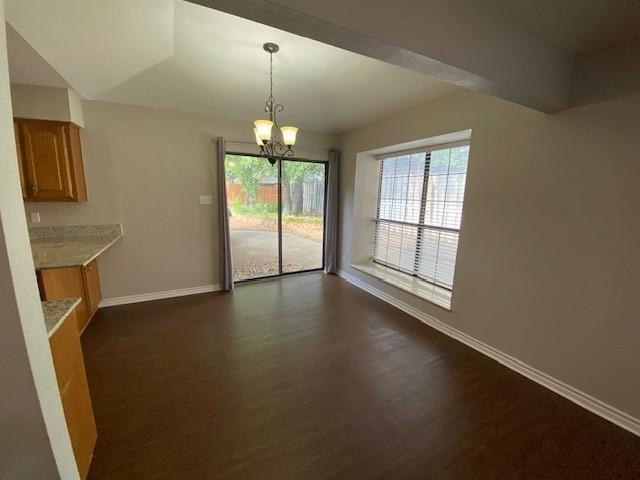 Foto del edificio - 1127 Bent Oaks Dr