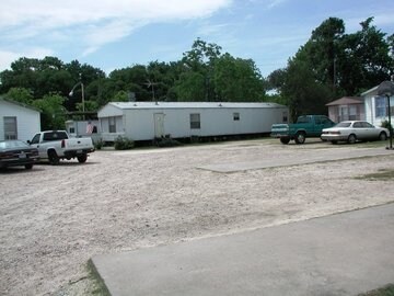 Primary Photo - 7380 Moline St