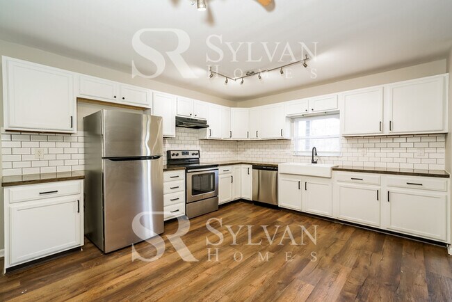 Foto del edificio - Rest. Relax. Recharge. Home awaits!