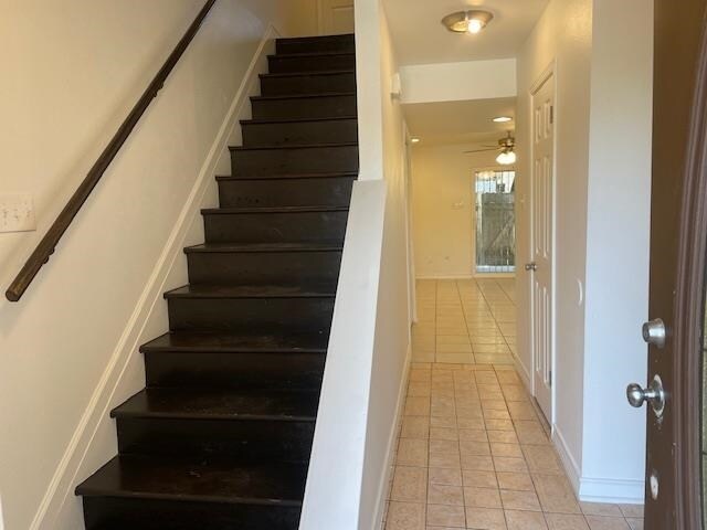 Foto del edificio - 1300 Hillside Rd